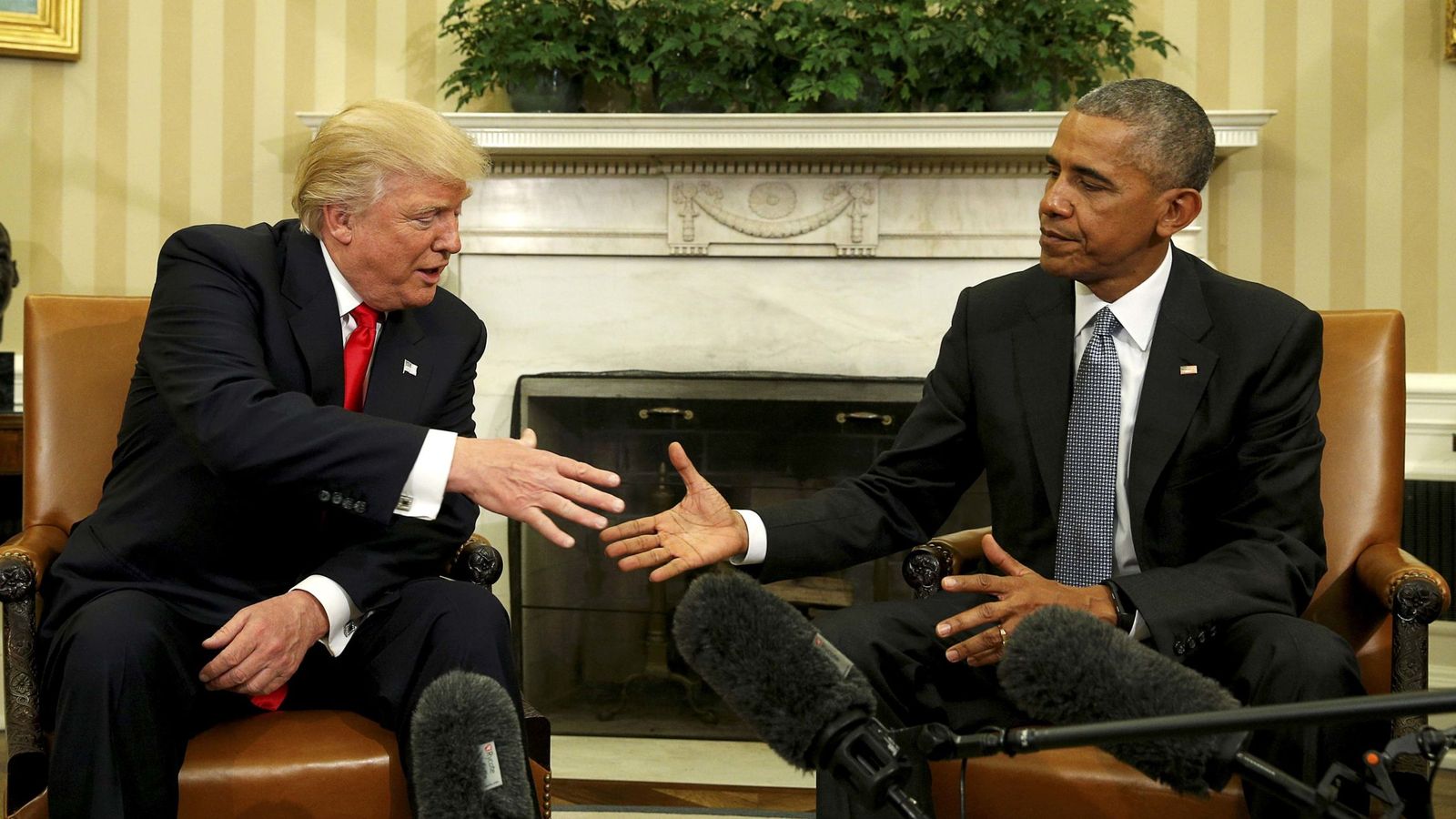 Foto: El presidente Obama se encuentra con Donald Trump en el Despacho Oval tras la victoria de éste, el 10 de noviembre de 2016 (Reuters)