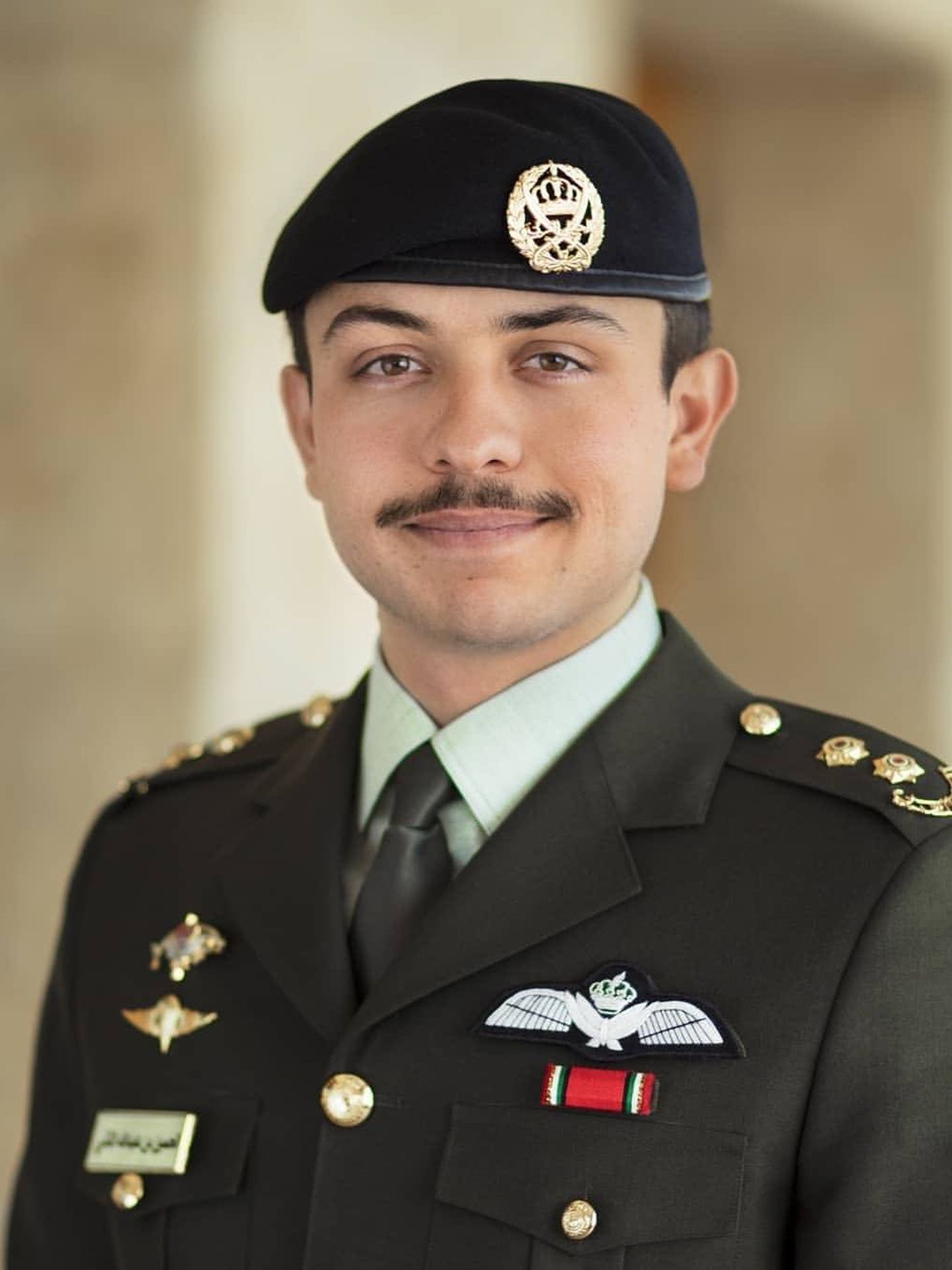 El príncipe Hussein, en una de las imágenes oficiales distribuidas por la corte hachemita. (Reino Hachemita de Jordania)