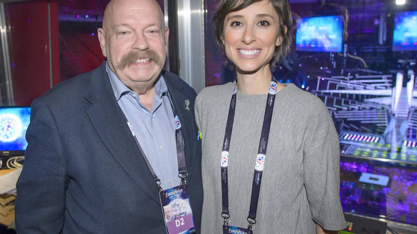 José María Íñigo y Julia Varela, en el Festival de Eurovisión de 2016 en Estocolmo. (RTVE)