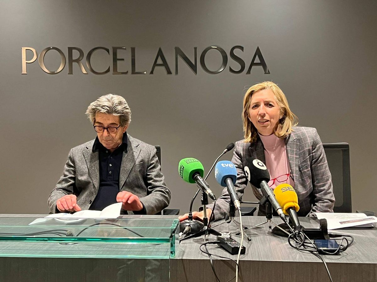 Foto: Héctor Colonques y María José Soriano, el martes en rueda de prensa en Vall d'Uixó.