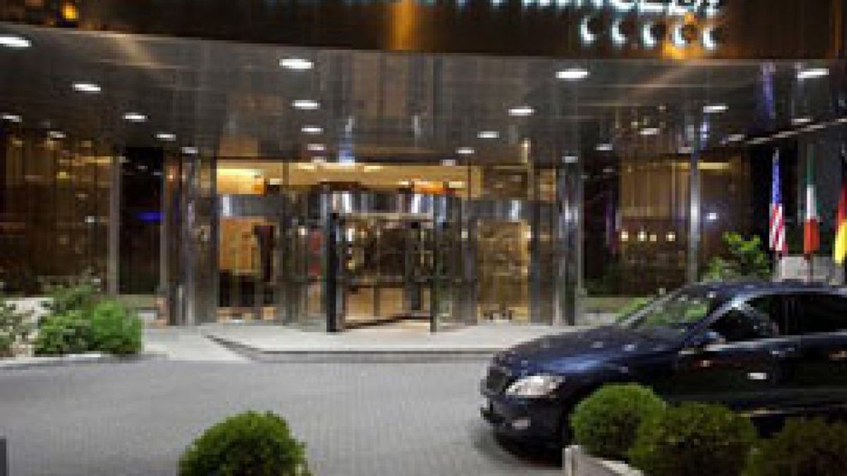 El libanés Boutrous El Khouri se queda con el mercado hotelero nacional 'en apuros'