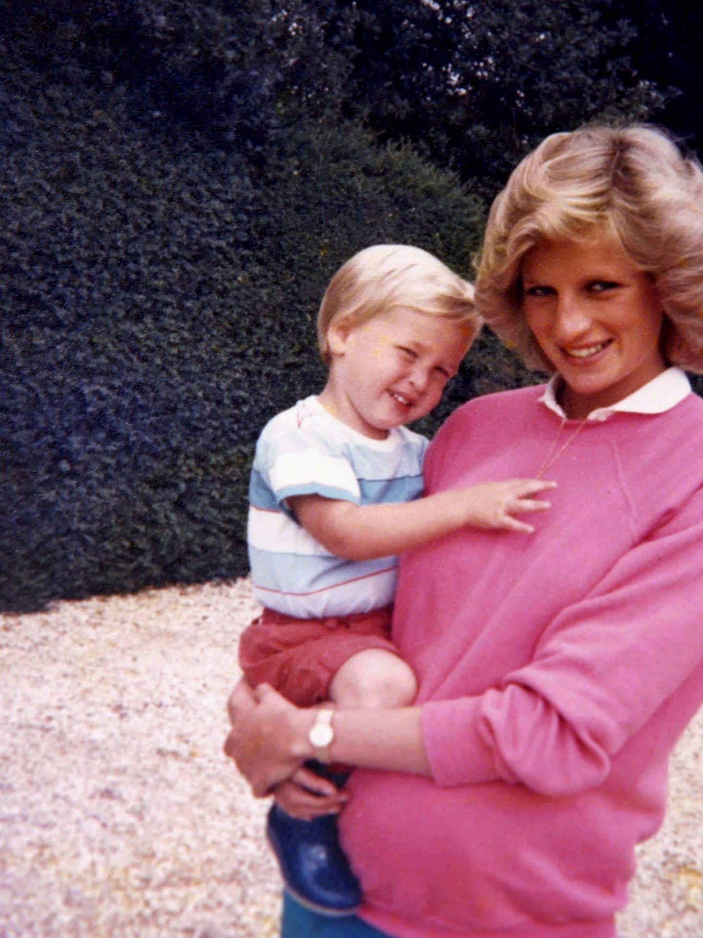 Diana de Gales, con el príncipe Guillermo. (EFE)
