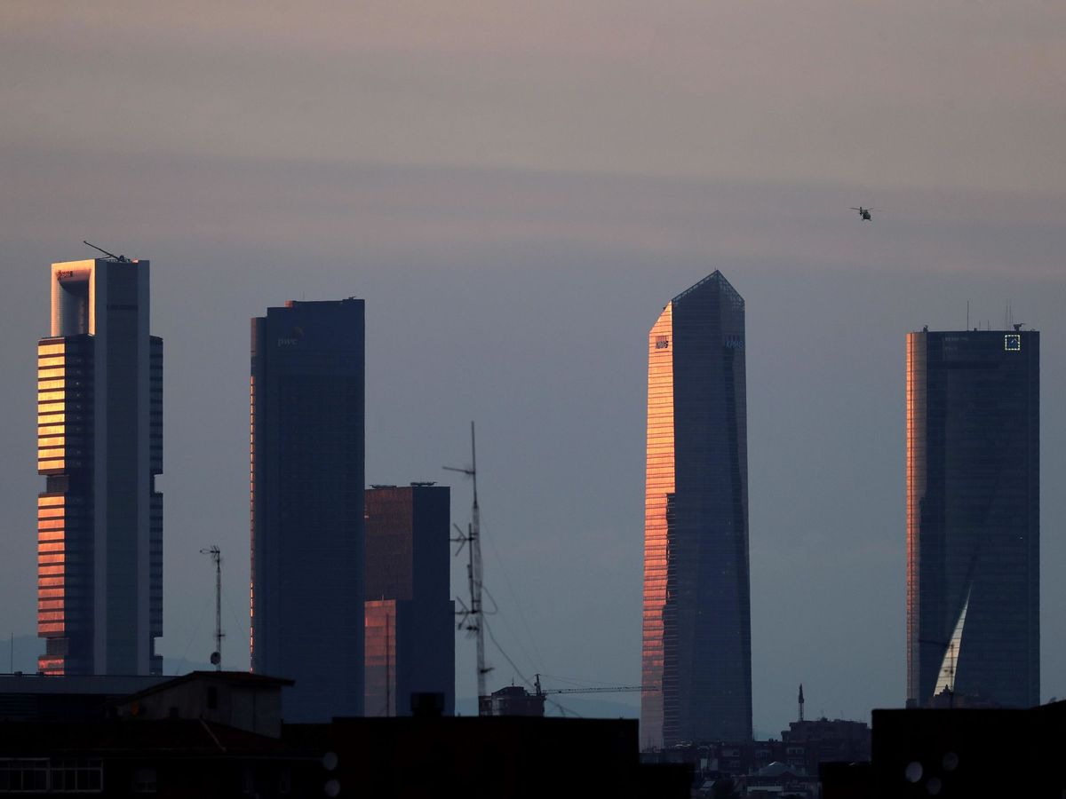 Foto: Las cuatro torres de Madrid. (EFE/Kiko Huesca)