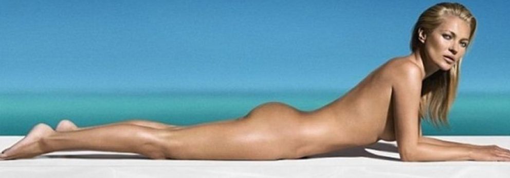 Foto: Kate Moss, broncea su piel para lucirla al desnudo