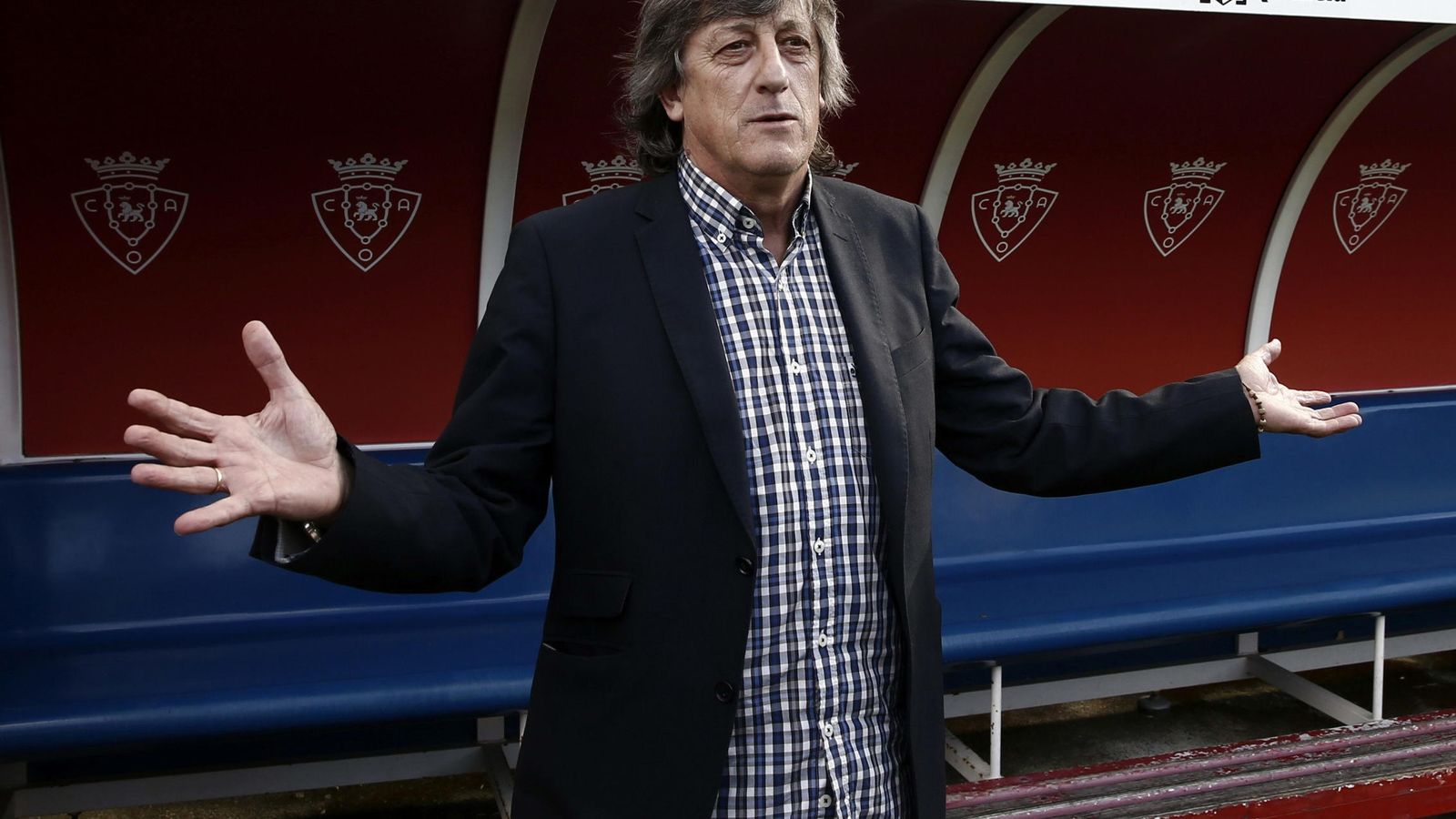 Foto: Enrique Martín Monreal durante su presentación como entrenador de Osasuna (EFE)