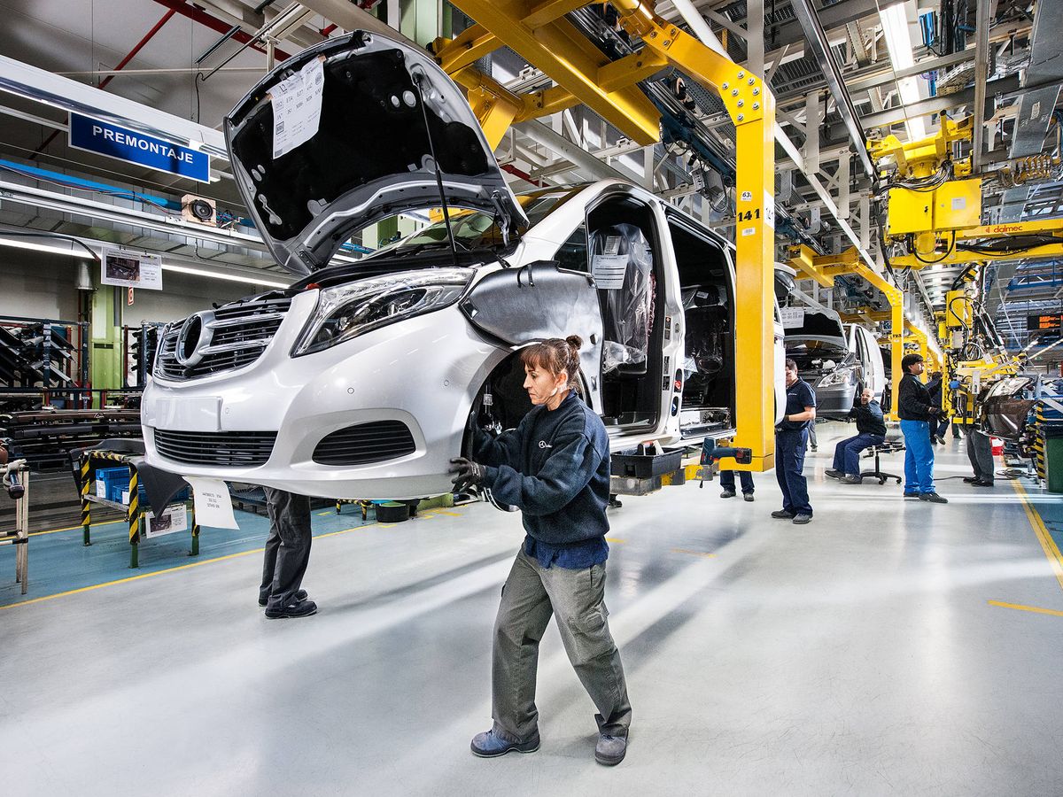Foto: La fábrica de Mercedes en Vitoria fue la primera que comenzó su puesta en marcha. 