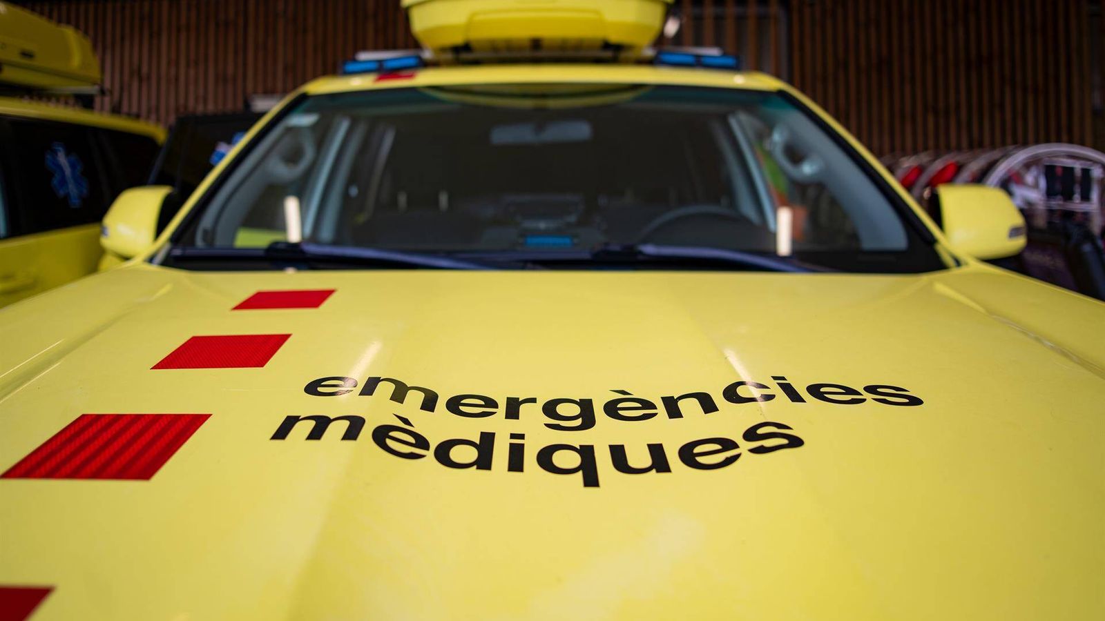 Un autobús cae por un terraplén de veinte metros en Fogars de Montclús (Barcelona) dejando 20 heridos