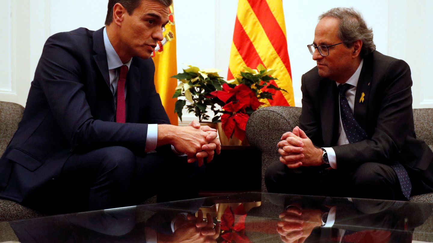 Pedro Sánchez y Quim Torra, en su reunión de Pedralbes del 20 de diciembre de 2018. (Reuters)