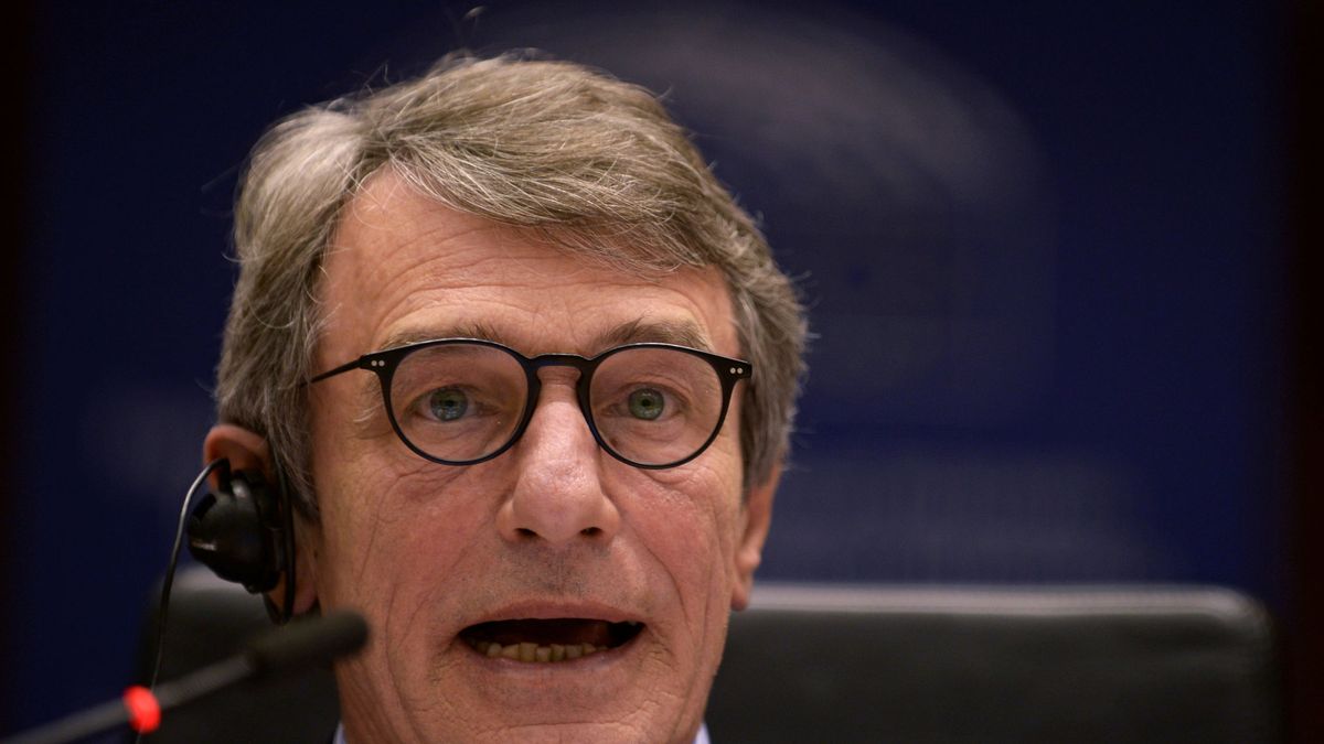 El presidente del Europarlamento se pone en cuarentena tras viajar a Italia