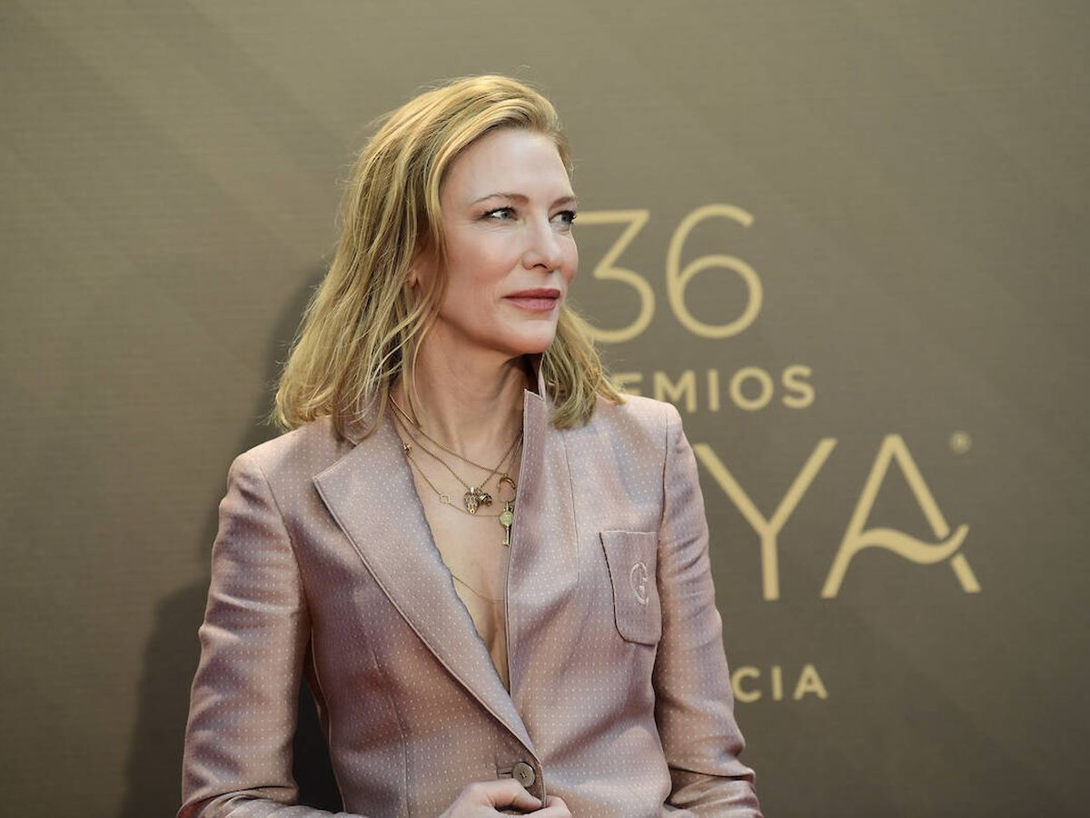 Foto: Cate Blanchett posa ante los fotógrafos en Valencia. (LP)