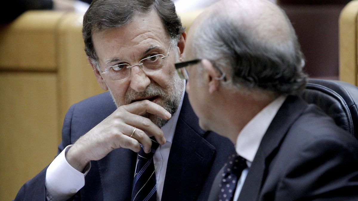 Rajoy desembarca con Montoro en Andorra y con las cuentas de Pujol en el horizonte