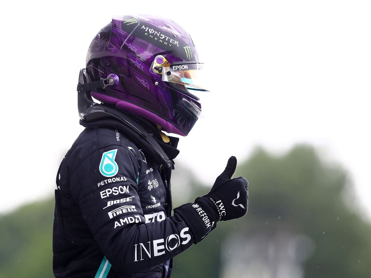 Foto: Los Mercedes se exhiben en la clasificación del Gran Premio de Hungría. (Reuters)