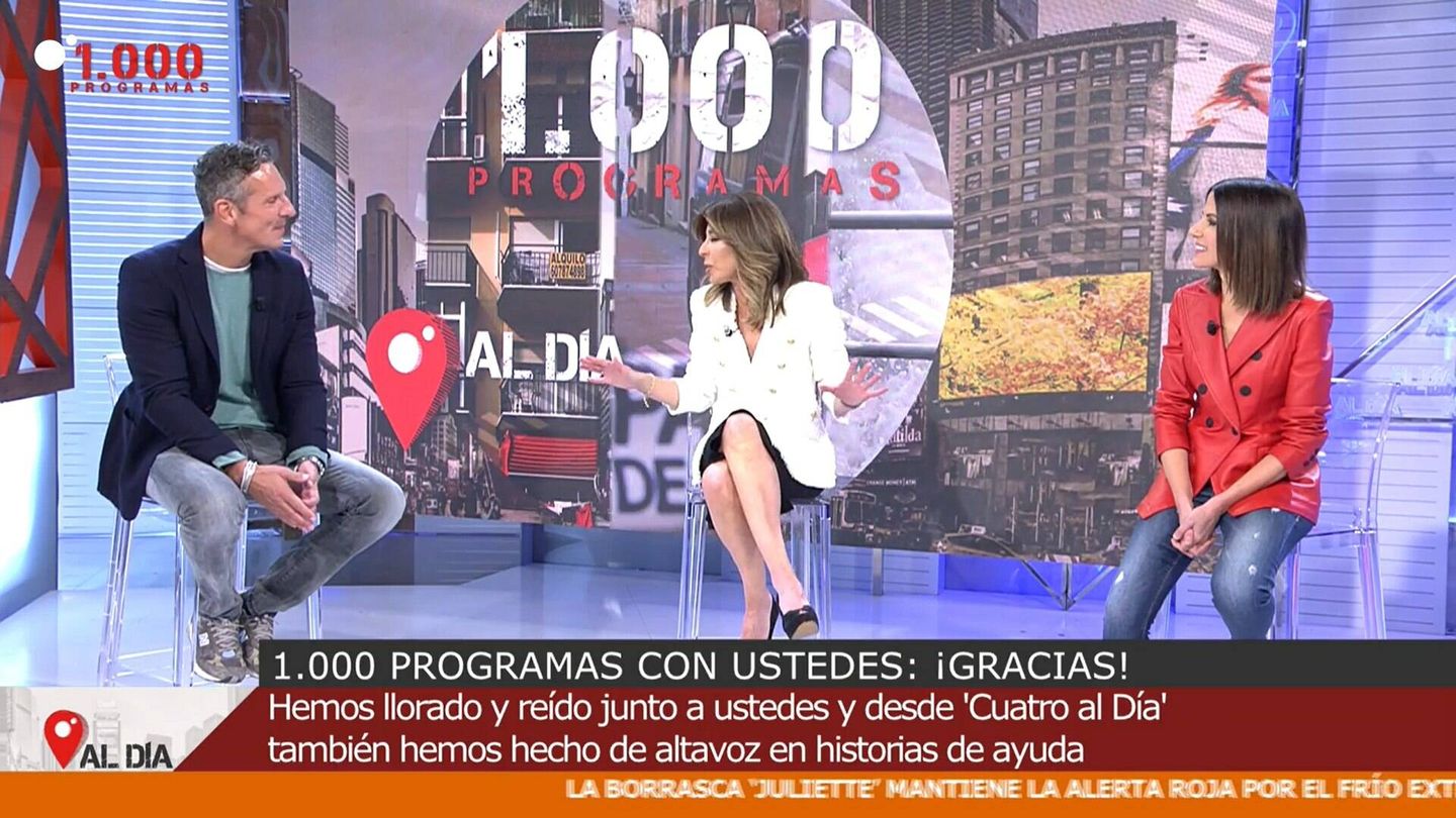 Joaquín Prat, Ana Terradillos y Mónica Sanz, en 'Cuatro al día'. (Mediaset)