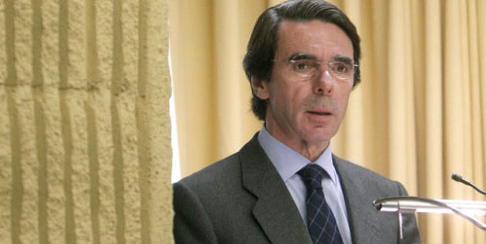 Foto: El Tribunal de Cuentas investigará la medalla que dio a Aznar el Congreso de EEUU