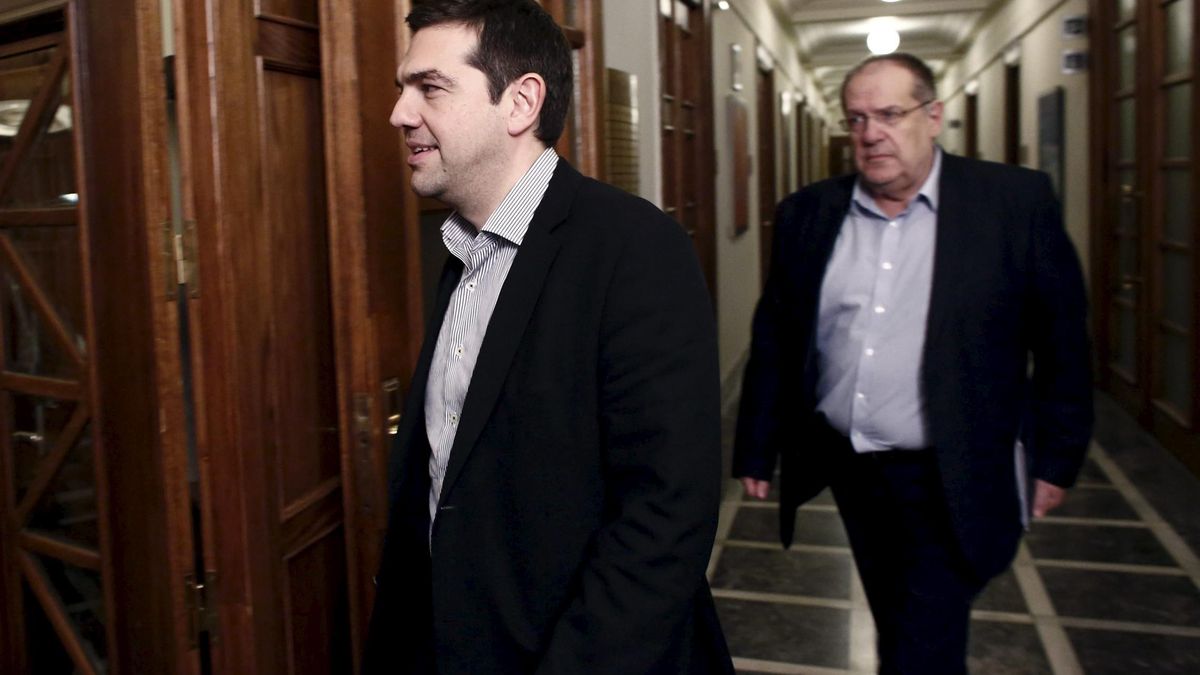 Tsipras asegura que no dará marcha atrás a sus propuestas de reformas