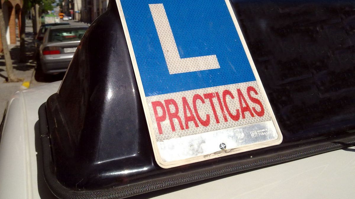 Estas son las autoescuelas de España con más aprobados en el carnet de conducir