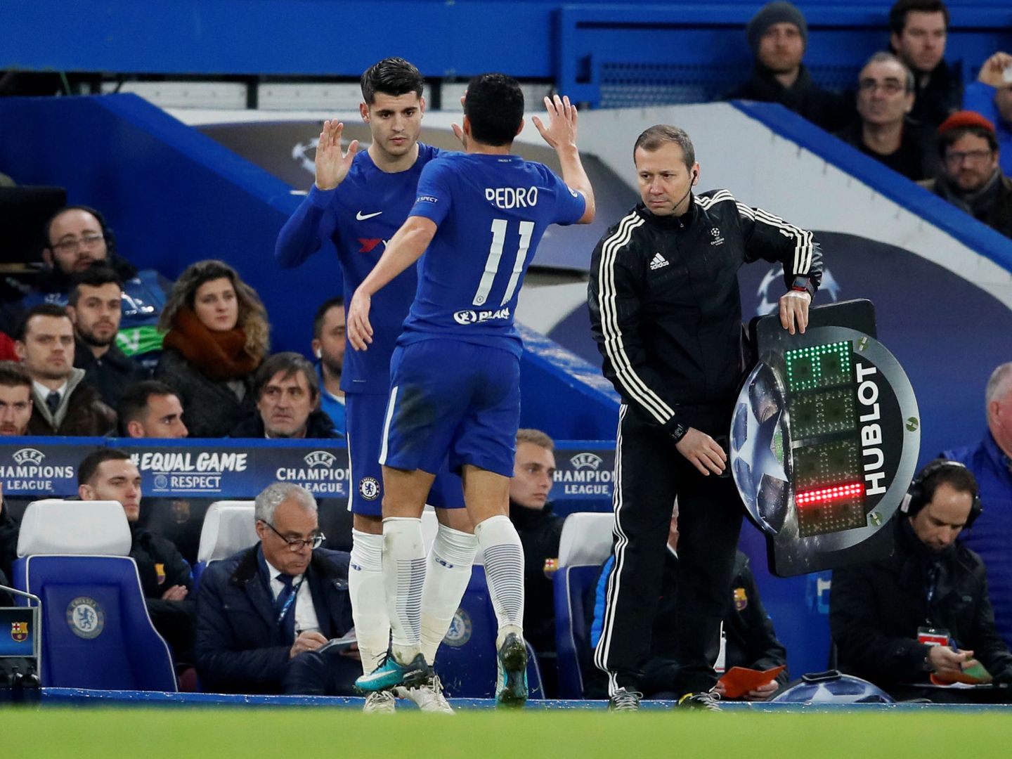 Morata solo ha sido titular en uno de los últimos siete partidos del Chelsea. (Reuters)