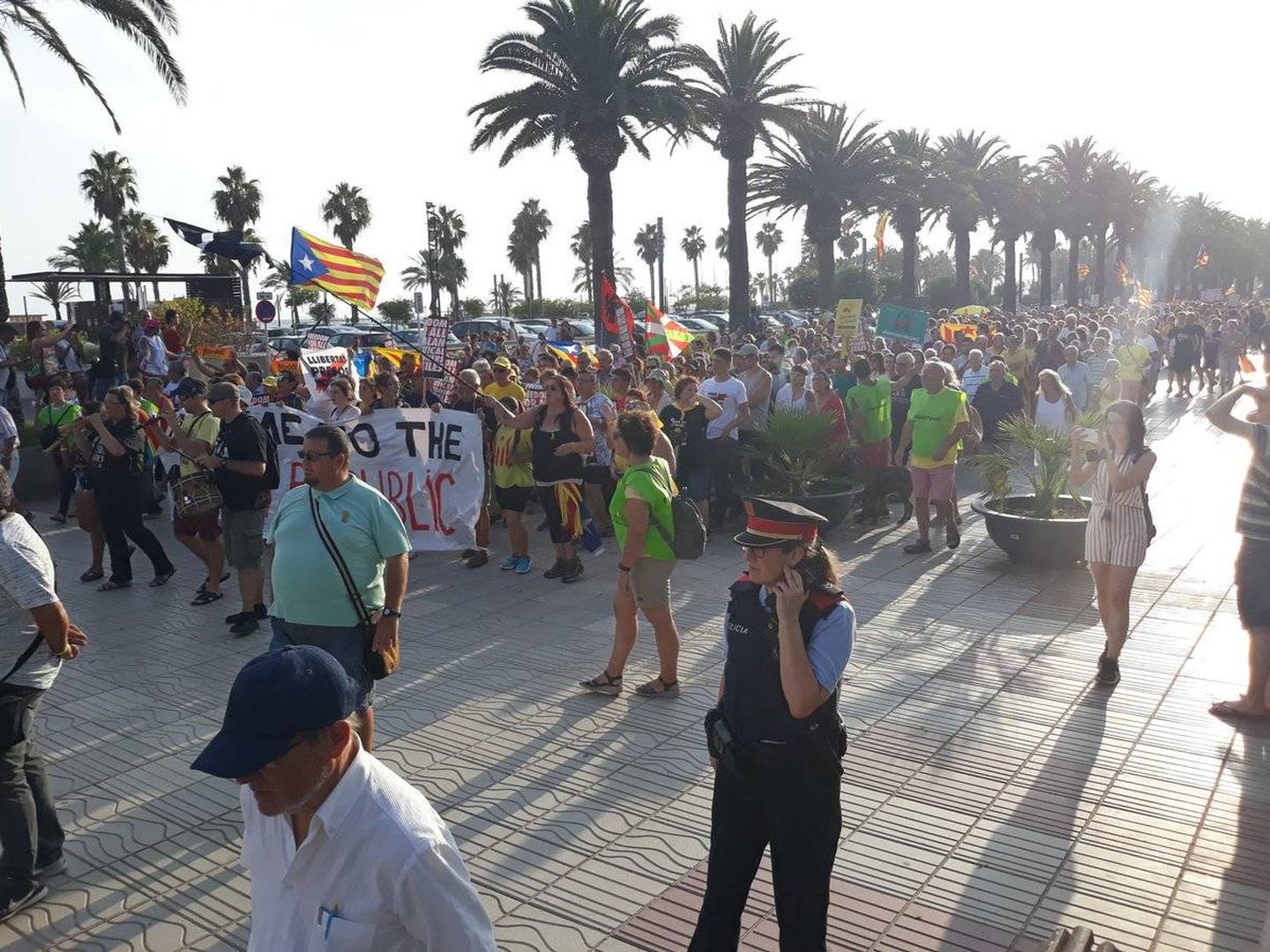 Manifestación por la independencia catalana en Salou este agosto. (Twitter: CDR Cambrils)
