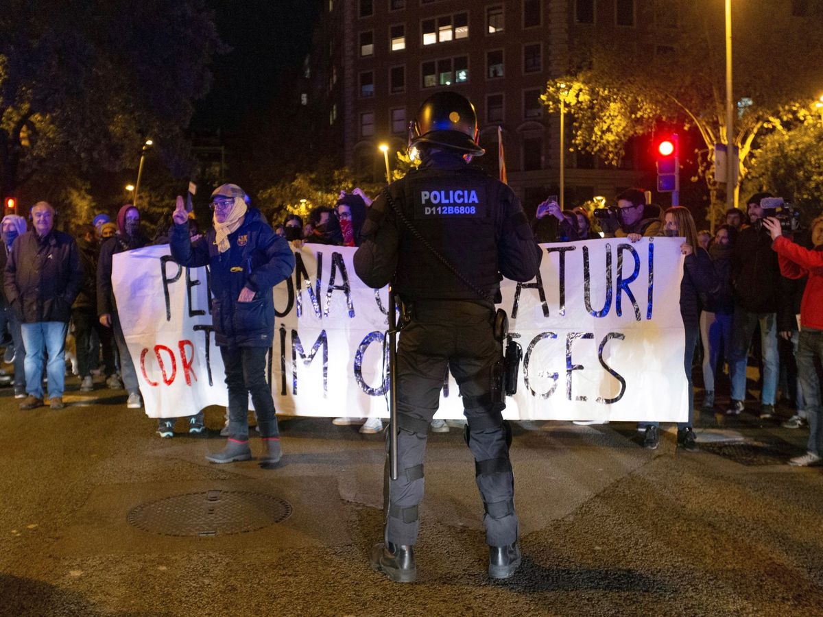 Foto: Nueva protesta de los CDR este jueves en Barcelona. (EFE)
