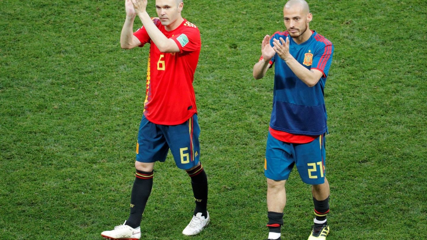 Iniesta y Silva dejaron la selección española tras el Mundial de Rusia. (EFE)