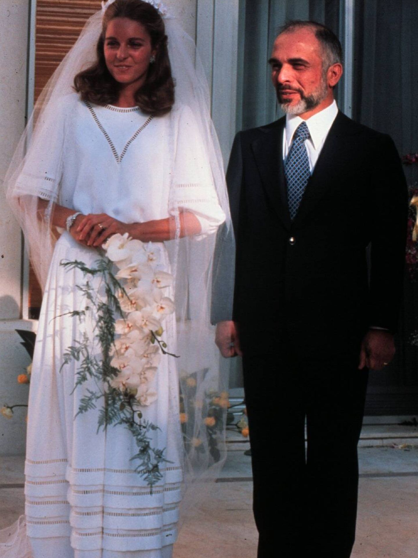 La reina Noor de Jordania, el día de su boda con el rey Hussein. (Europa Press)