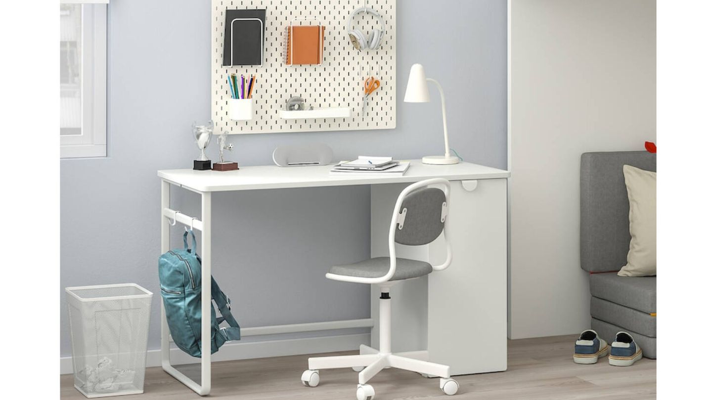 Nuevo escritorio de Ikea para teletrabajar o estudiar en casa. (Cortesía)