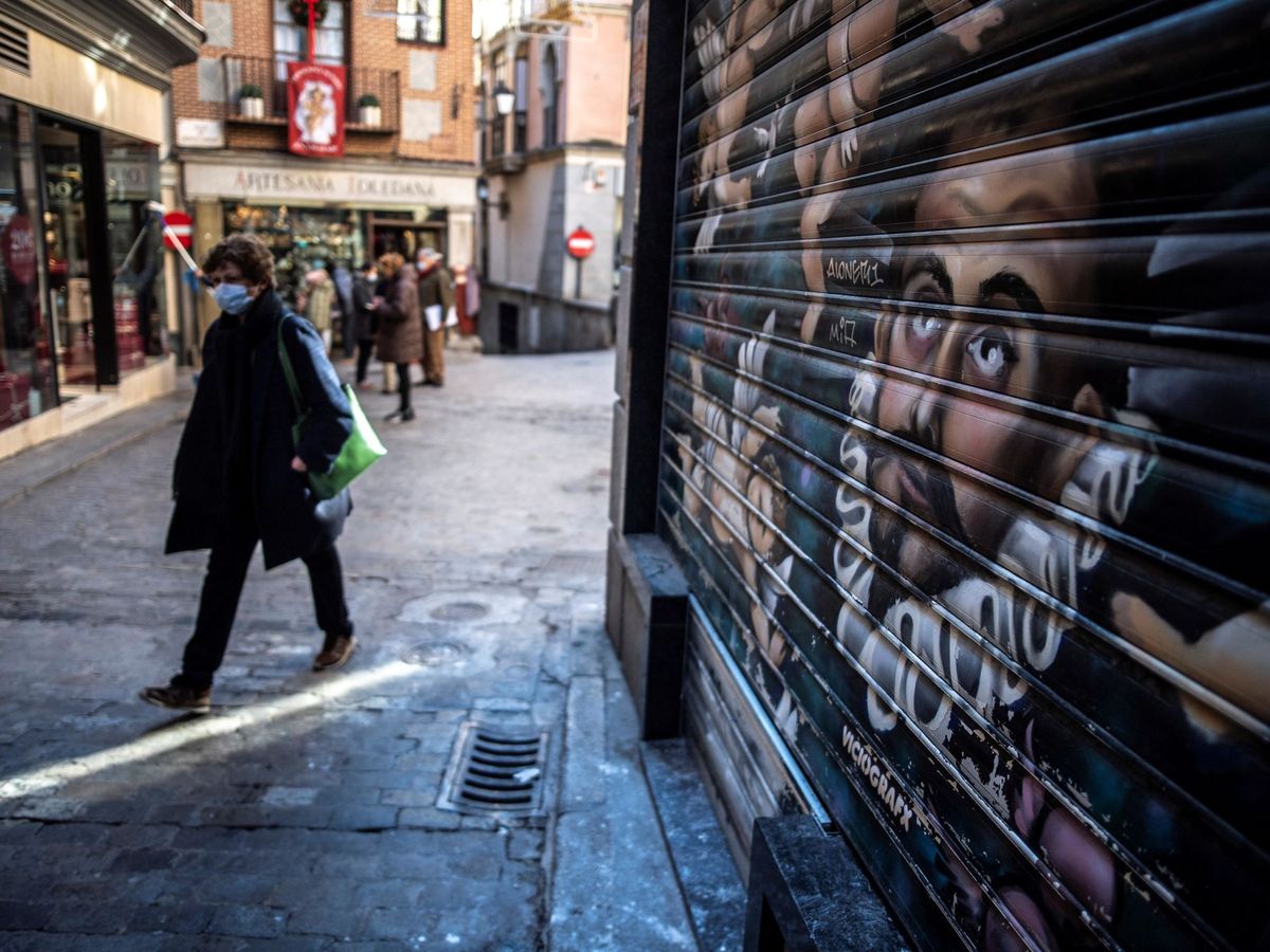 Foto: Ya hay más de cuatro millones de desempleados en España. (EFE)