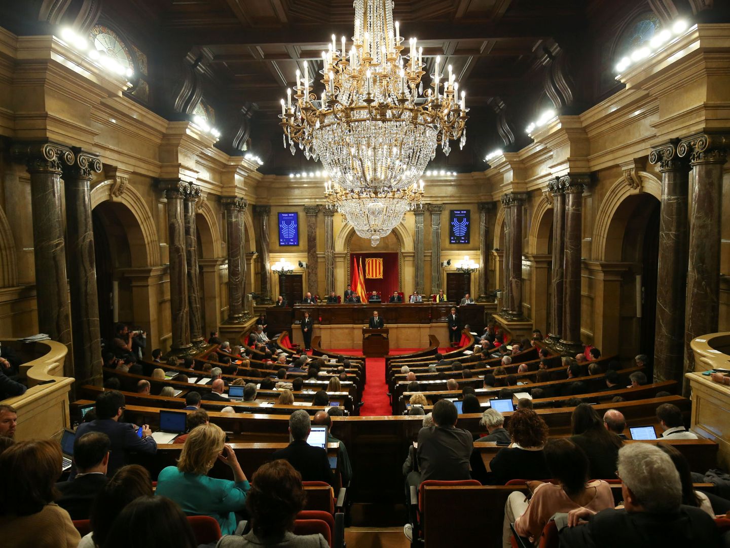 Pleno en el Parlament catalán para investir a Quim Torra | Reuters