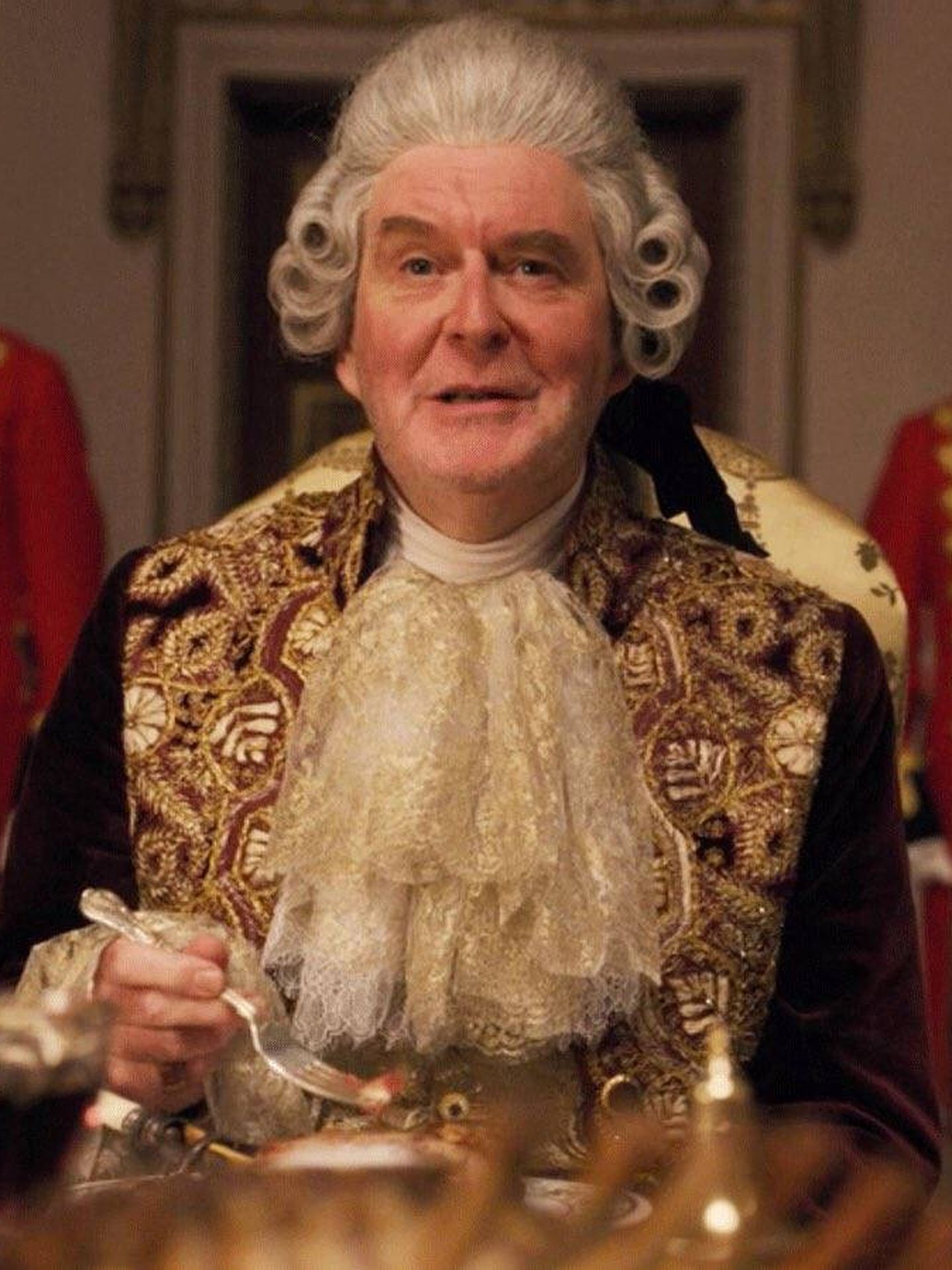 El rey Jorge III, interpretado por James Fleet. (Netflix)