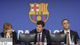 La guardia pretoriana de Laporta se blinda en el Barça mientras sigue la sangría de altos cargos económicos