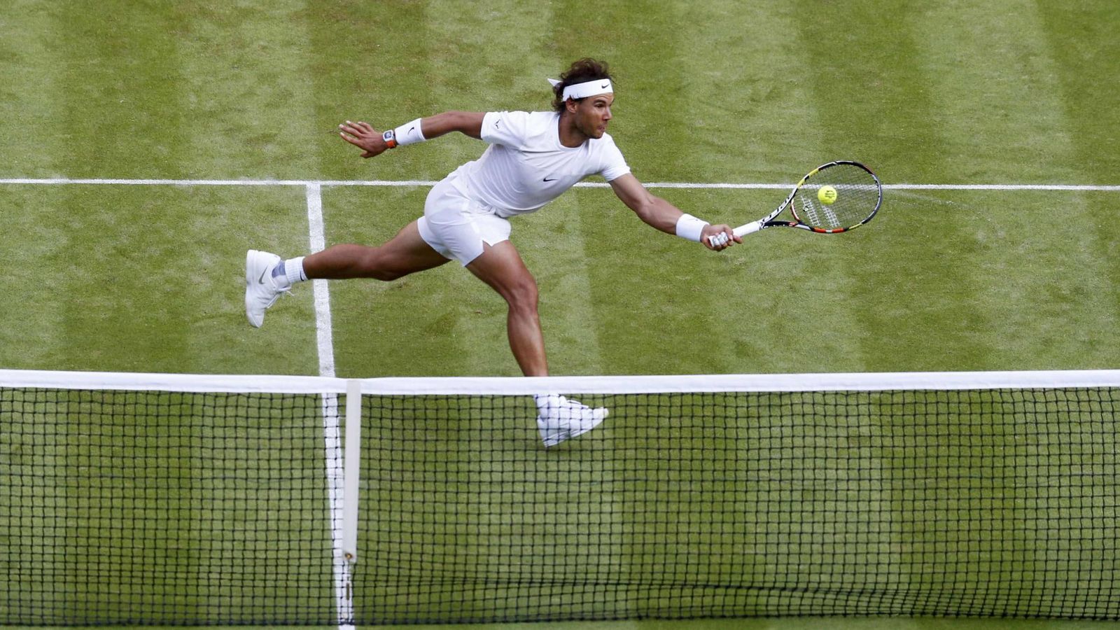 Foto: En 2015, Nadal perdió en segunda ronda de Wimbledon ante el alemán Justin Brown (Suzanne Plunkett/Reuters)