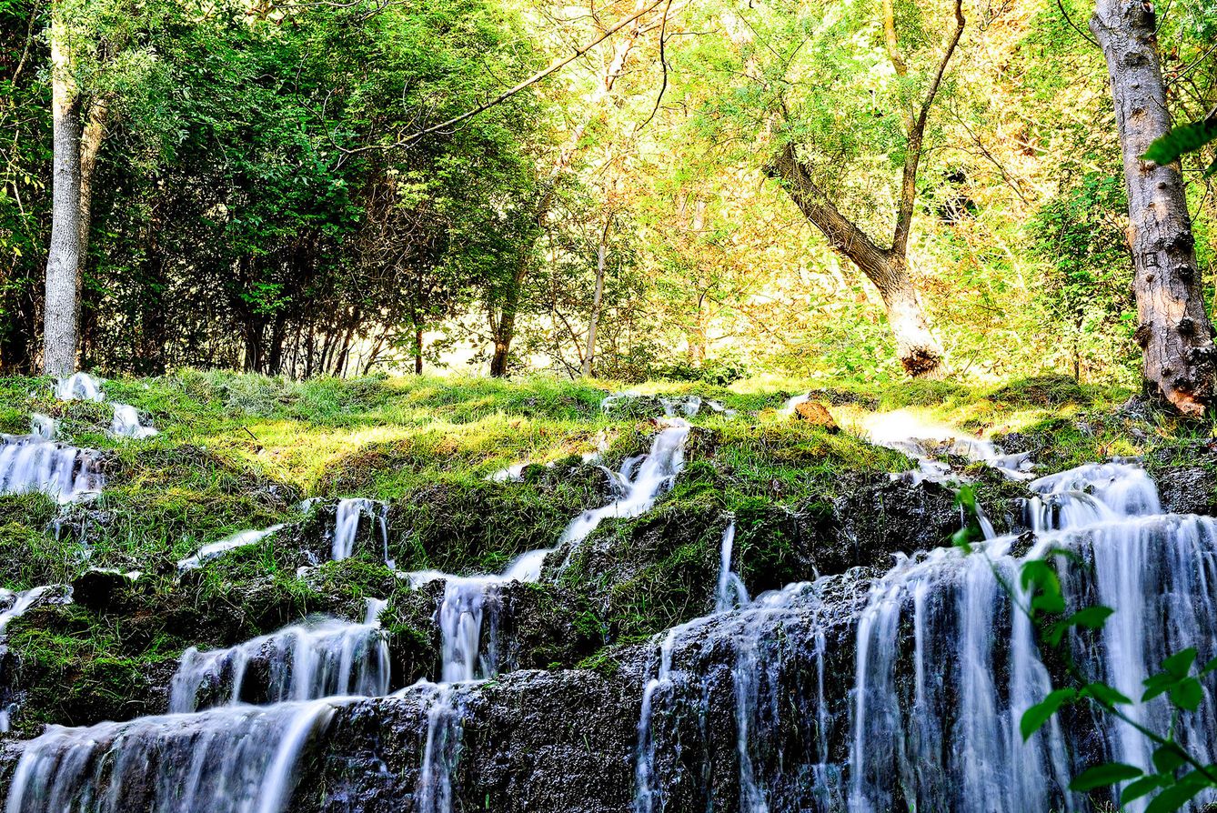 El aumento del caudal del río Piedra lo convierte en un refugio natural de lujo.