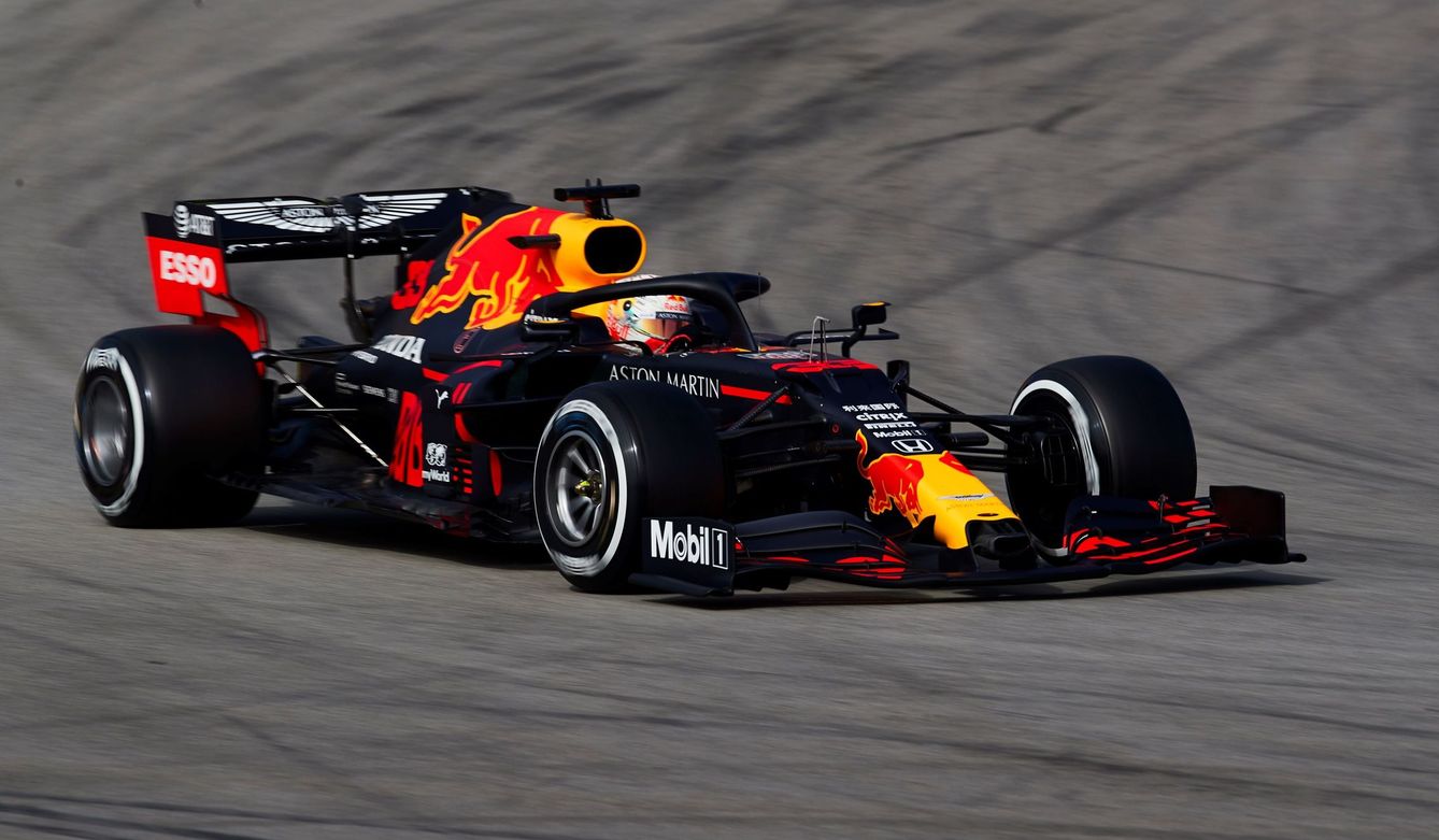 Max Verstappen durante los test de pretemporada en Montmeló. (EFE)