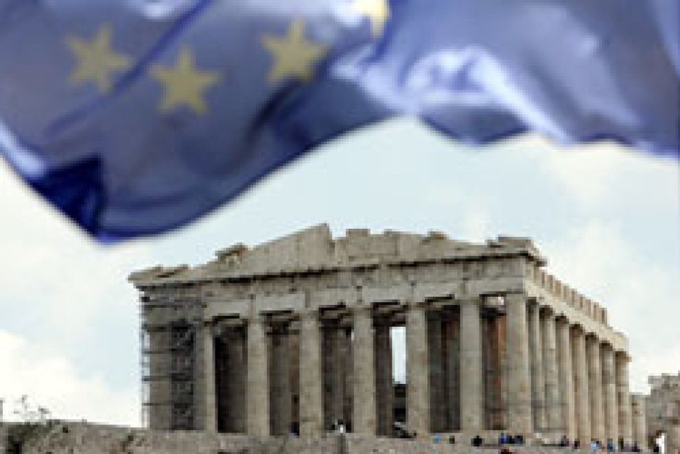 Foto: Grecia tira la toalla y activa el mecanismo de rescate de su economía