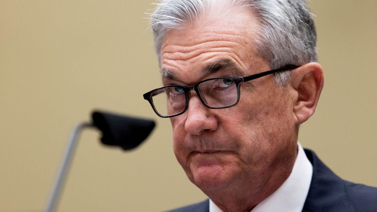 Powell avisa de que podrá retirar estímulos este mismo año, pero esperará a subir tipos