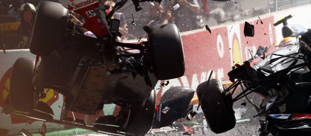 Foto: El accidente de Alonso quedará olvidado pronto... como tantos otros 'vuelos'