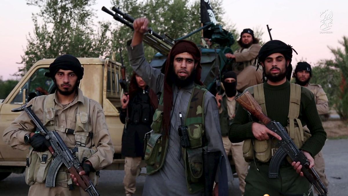 El vídeo de ISIS reivindicando los atentados amenaza a "Roma y Al Andalus"