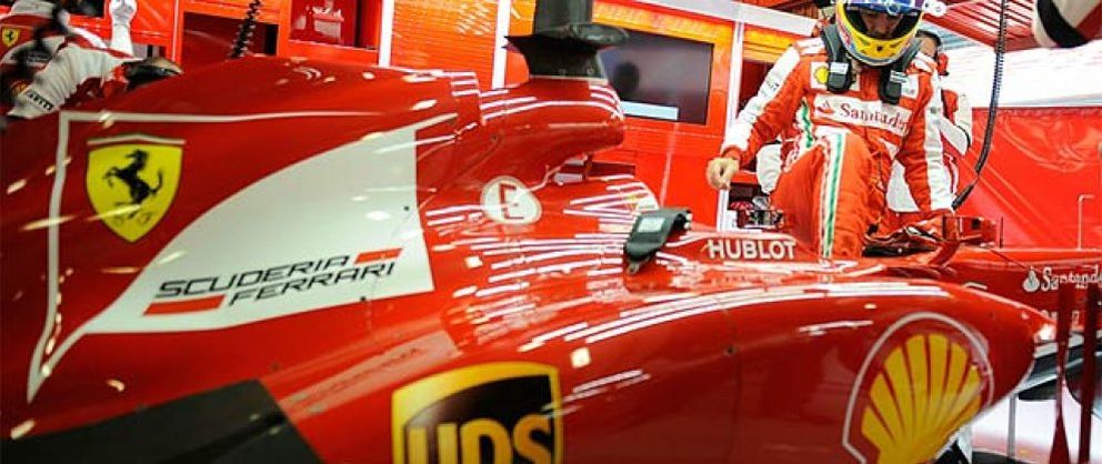 Foto: Alonso se pone a más de 100 (vueltas) en su estreno con el nuevo F138