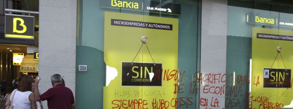 Foto: Bankia prescindirá de 6.000 empleados y más de 1.100 oficinas hasta 2015