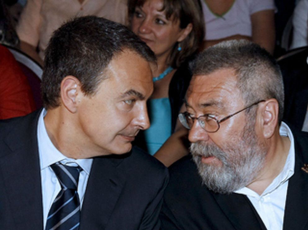 Foto: Zapatero desafía a la crisis: "El pesimismo
jamás ha creado un solo puesto de trabajo"