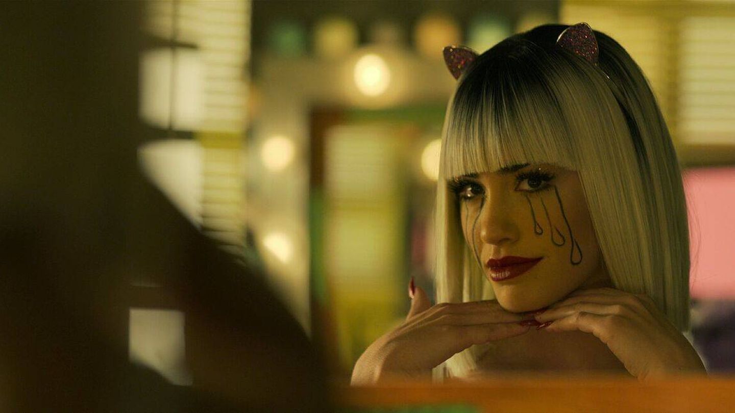 Lali Espósito ayudó a crear este maquillaje con lágrimas de Wendy en 'Sky Rojo'. (Netflix)