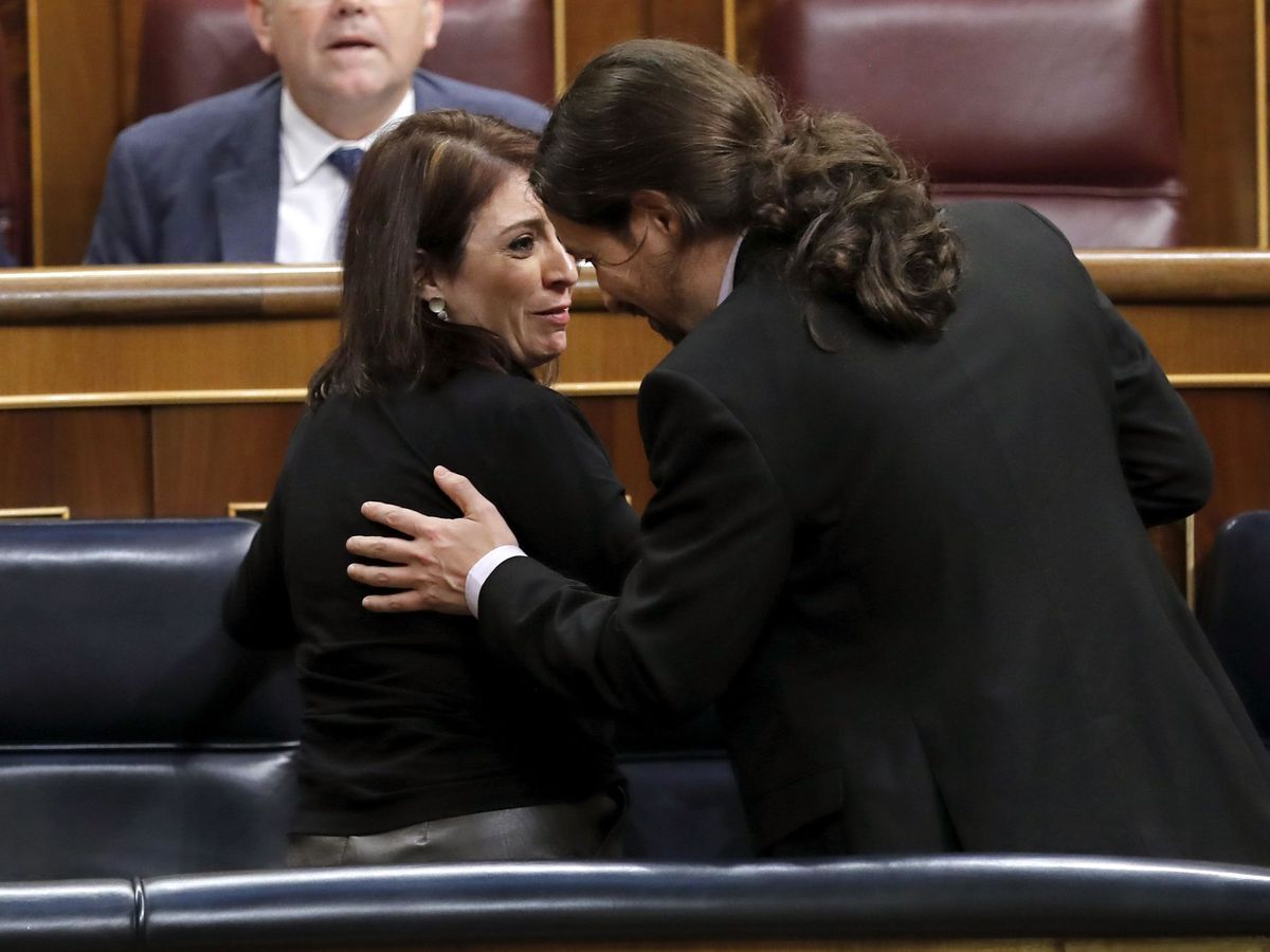 Foto: La portavoz del PSOE, Adriana Lastra y el vicepresidente segundo, Pablo Iglesias. (EFE)