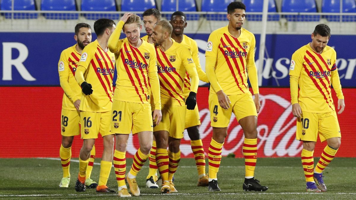 El Barça se desinfla en la segunda parte y vence por la mínima al Huesca (0-1)