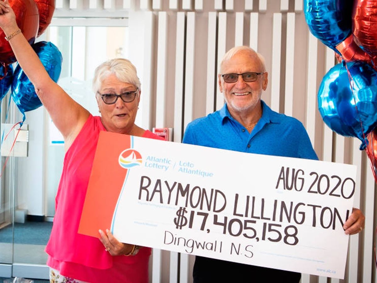 Foto: Gaye y Raymond Lillington, tras recoger su premio millonario de la lotería (Foto: Lotto 6/49)