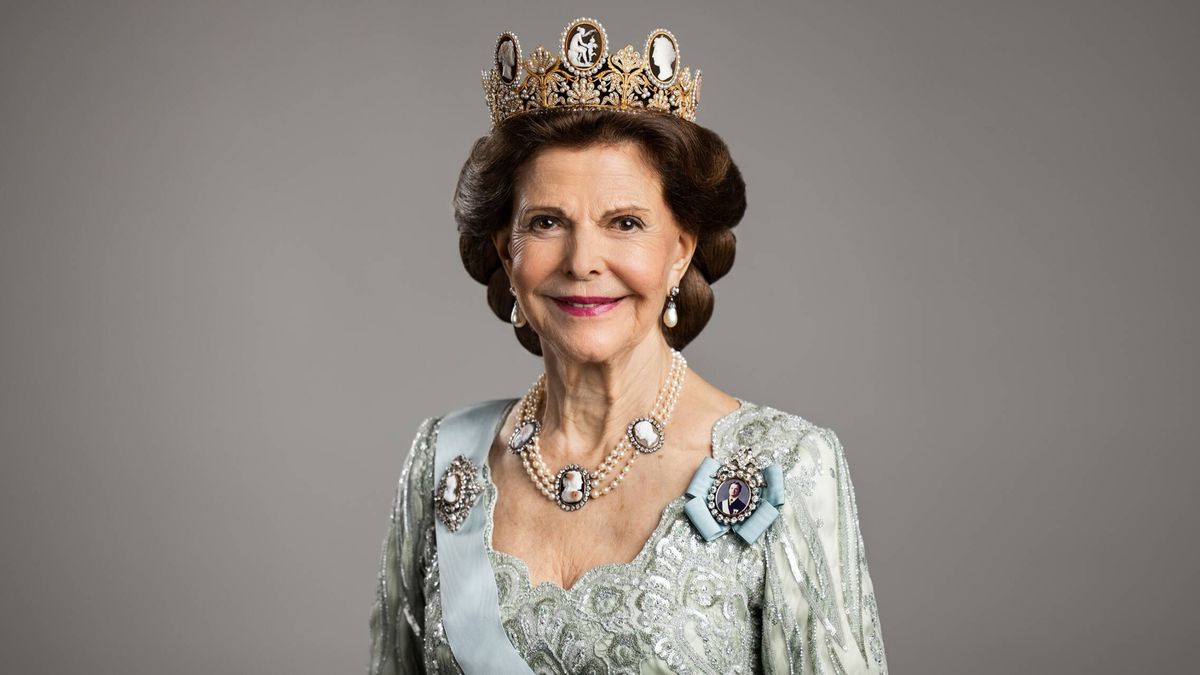 Silvia de Suecia, la reina con sangre española que hizo esperar a Carlos Gustavo y con afán de 'wedding planner'