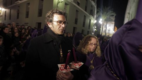 Kichi 'se cuela' en la procesión del Cristo del Narazeno de Cádiz