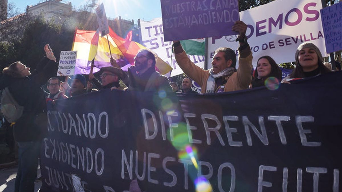 Íñigo Errejón: "Esta manifestación empieza en Cibeles y acaba en Moncloa"