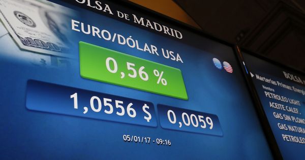 Foto: Pantalla de la Bolsa de Madrid. (EFE)