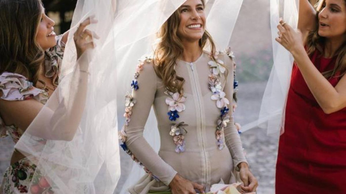 El original vestido de novia de María: el último 'look' viral que no te dejará indiferente
