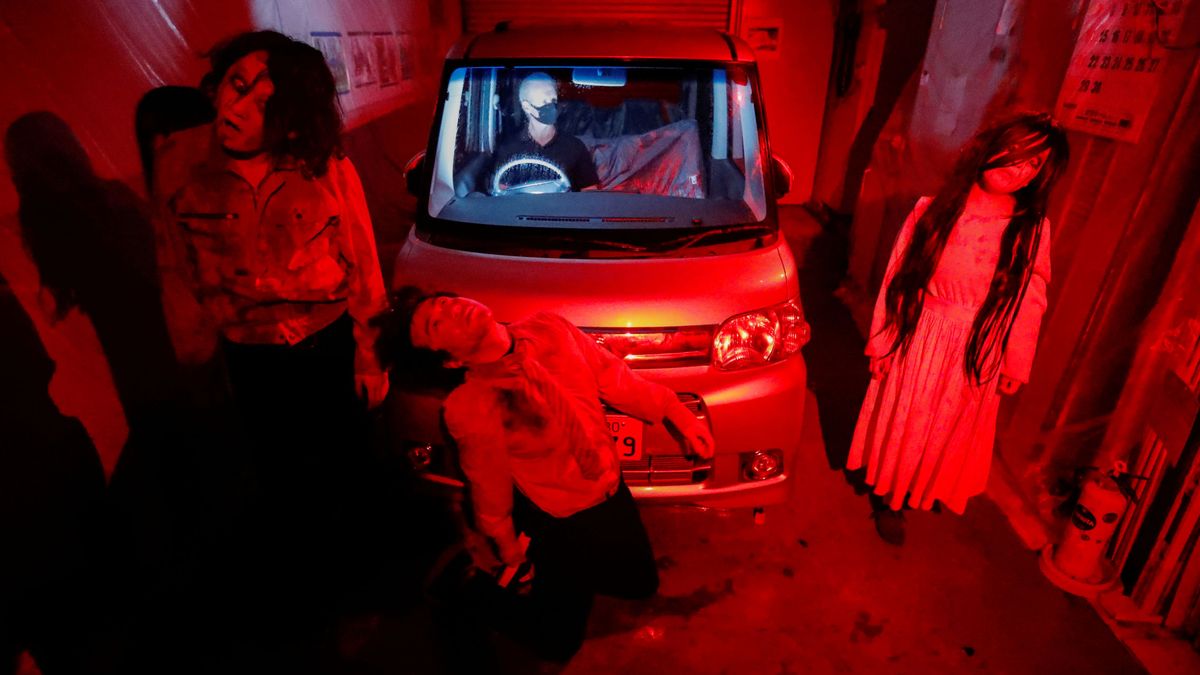 La casa del terror en tiempos del covid-19: experiencia zombi sin bajarse del coche